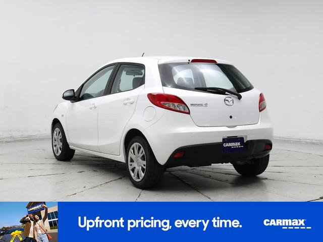 Photo of 2014 White Mazda Mazda2