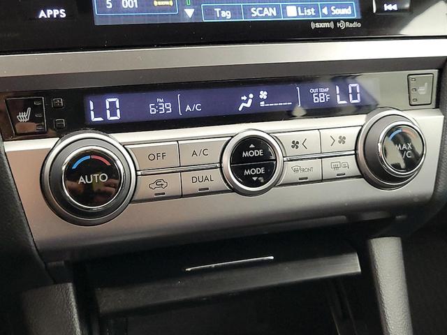 Photo of 2015 Blue Subaru Legacy