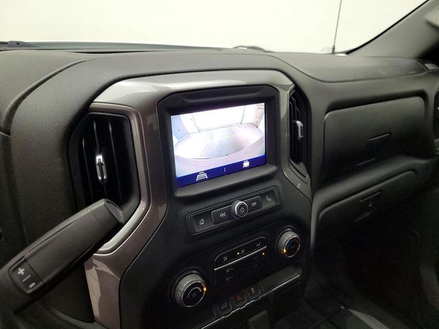 Photo of 2021 White Chevrolet Silverado 1500