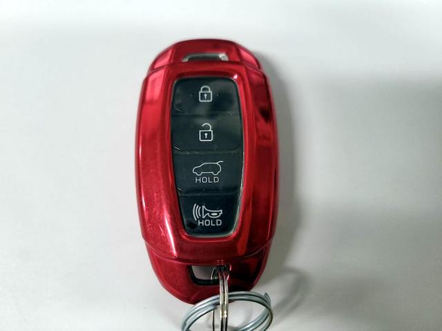 Photo of 2020 White Hyundai KONA
