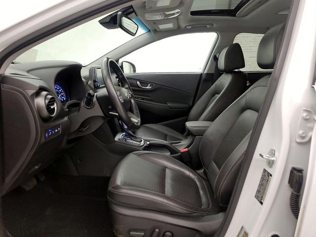 Photo of 2020 White Hyundai KONA
