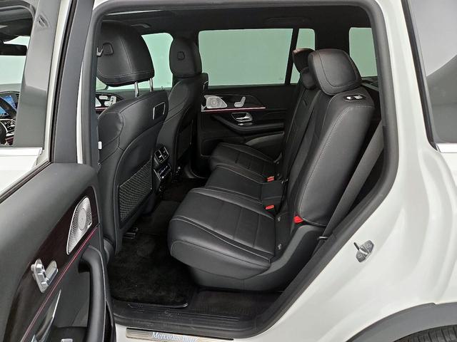 Photo of 2020 White Mercedes-Benz GLS 450