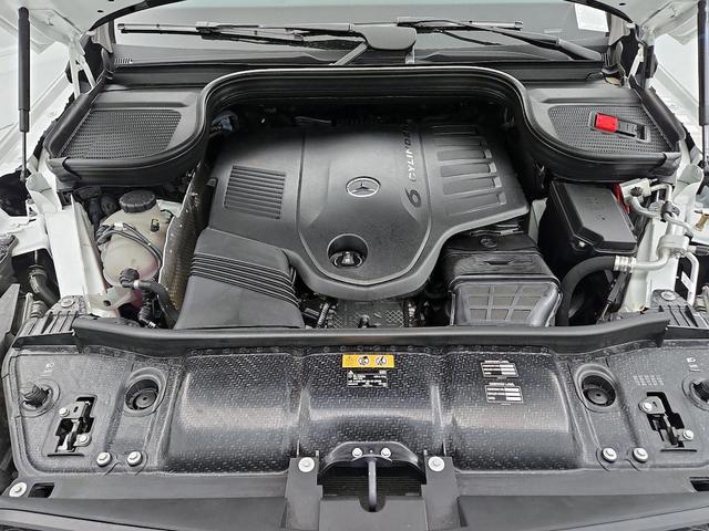Photo of 2020 White Mercedes-Benz GLS 450