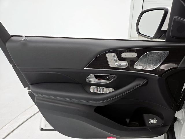 Photo of 2020 White Mercedes-Benz GLS 450