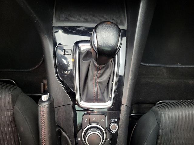 Photo of 2016 Gray Mazda Mazda3