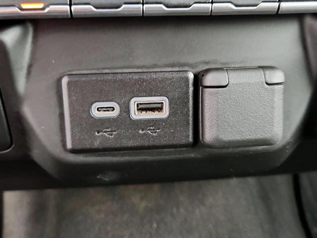 Photo of 2023 Black Chevrolet Silverado 1500