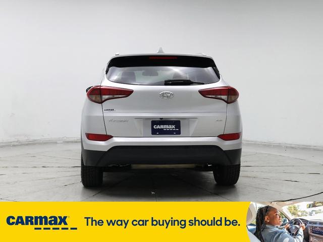 Photo of 2018 Silver Hyundai TUCSON