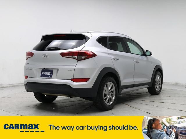 Photo of 2018 Silver Hyundai TUCSON