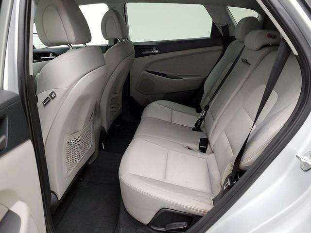Photo of 2018 Silver Hyundai TUCSON