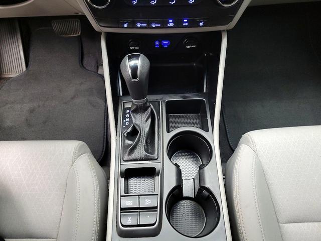 Photo of 2018 Silver Hyundai TUCSON
