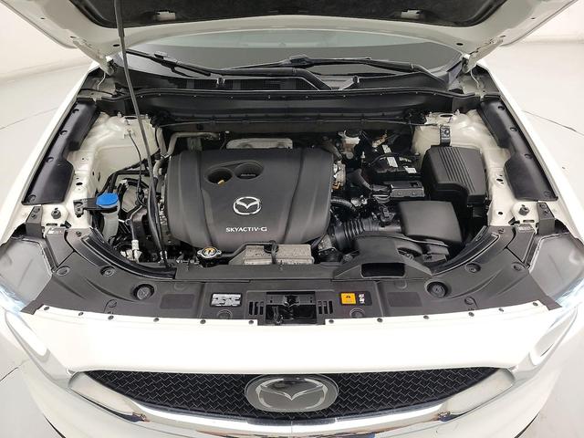 Photo of 2020 White Mazda CX-5