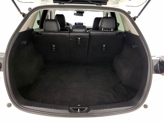 Photo of 2020 White Mazda CX-5