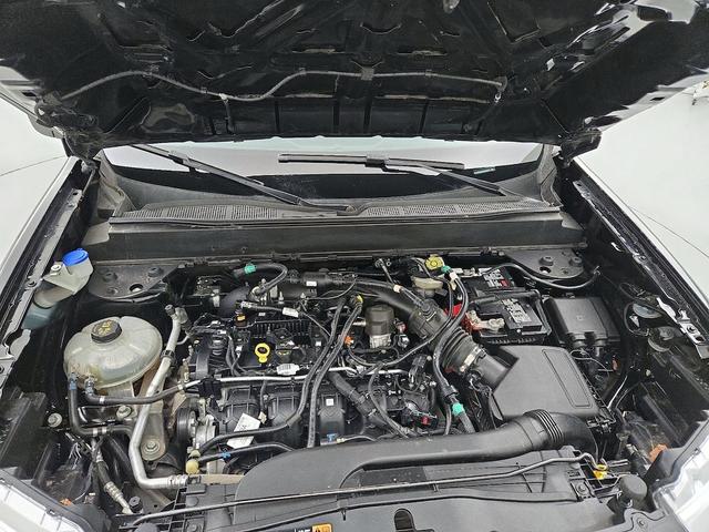 Photo of 2023 Black Ford Maverick