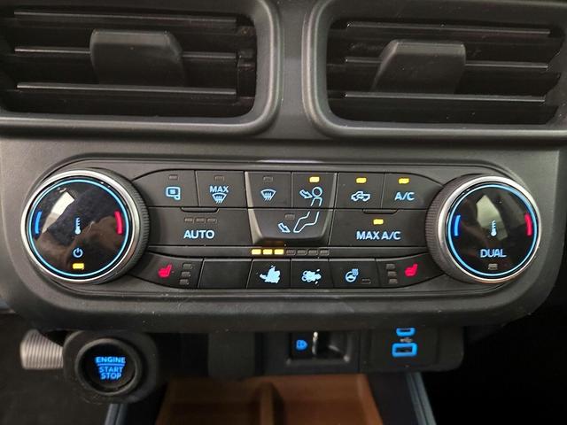 Photo of 2023 Black Ford Maverick