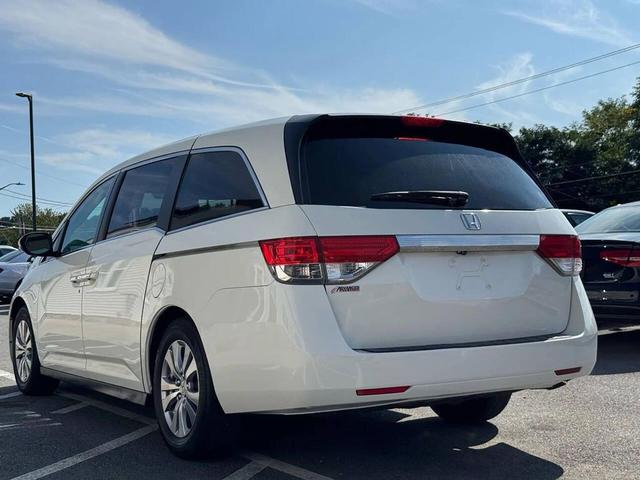 Photo of 2014 White Diamond Pearl Honda Odyssey
