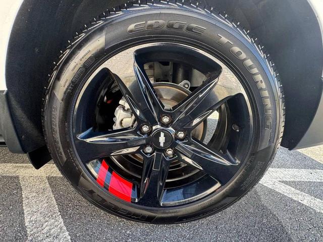 Photo of 2019 White Chevrolet Equinox