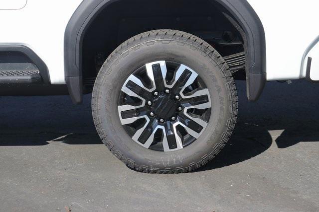 Photo of 2026 Summit White GMC Sierra 2500