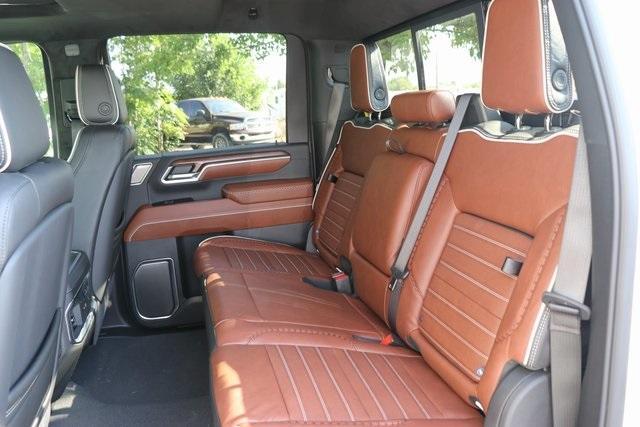 Photo of 2026 Summit White GMC Sierra 2500