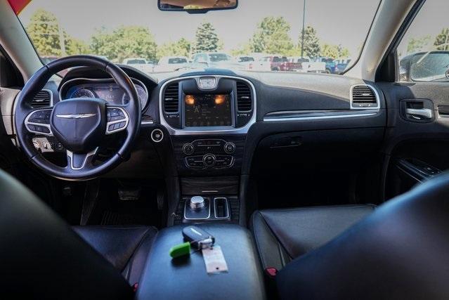 Photo of 2017 Granite Crystal Clearcoat Metallic Chrysler 300