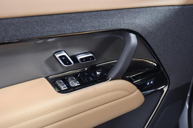 Photo of 2025 Eiger Grey Land Rover Range Rover Sport