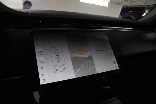 Photo of 2024 Eiger Grey Metallic Land Rover Range Rover Sport