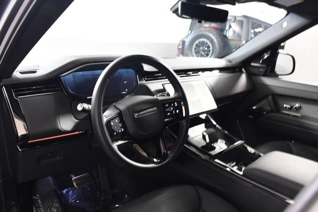 Photo of 2024 Eiger Grey Metallic Land Rover Range Rover Sport