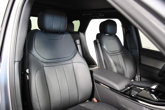 Photo of 2024 Eiger Grey Metallic Land Rover Range Rover Sport