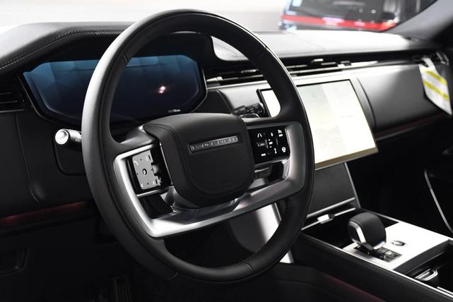 Photo of 2025 Charente Grey Land Rover Range Rover