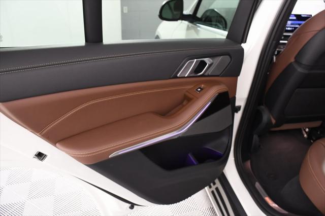 Photo of 2024 Alpine White BMW X5