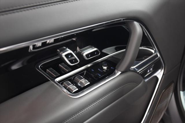 Photo of 2025 Eiger Grey Land Rover Range Rover