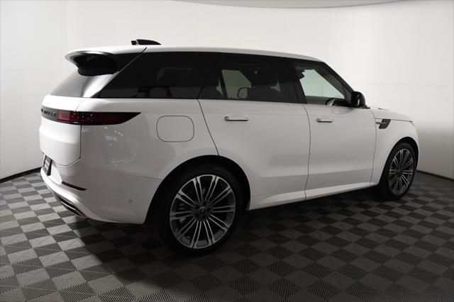 Photo of 2025 Ostuni White Land Rover Range Rover Sport