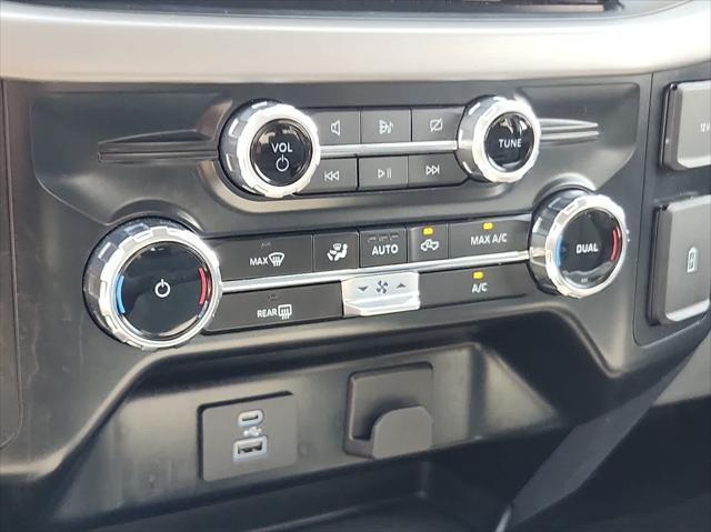 Photo of 2024 Oxford White Ford F-150