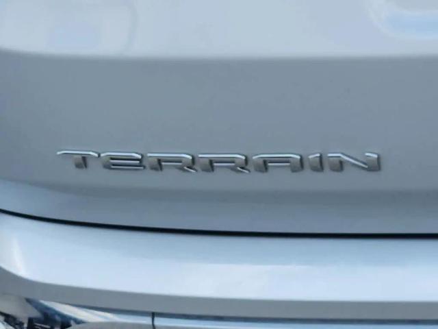 Photo of 2022 Quicksilver Metallic GMC Terrain
