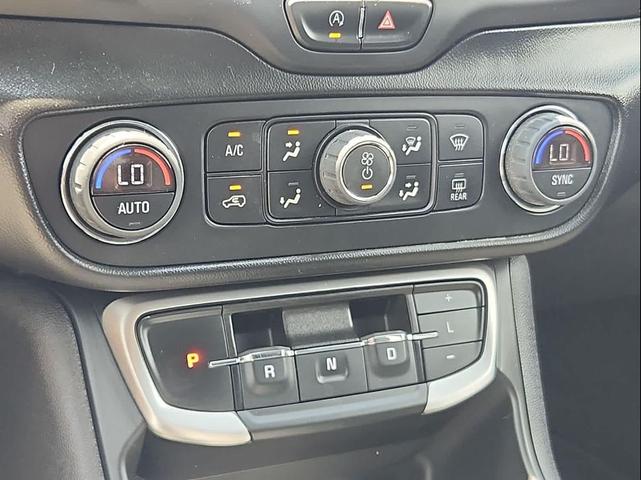 Photo of 2022 Quicksilver Metallic GMC Terrain