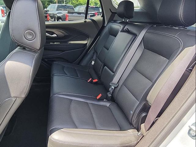 Photo of 2022 Quicksilver Metallic GMC Terrain