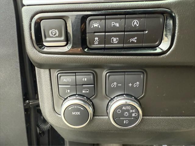 Photo of 2025 Onyx Black GMC Yukon