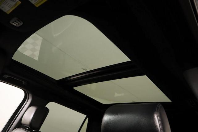 Photo of 2019 Black Metallic Ford Expedition Max