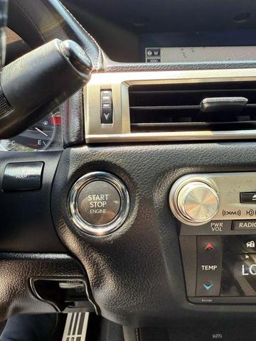 Photo of 2016 Silver Lexus GS 350