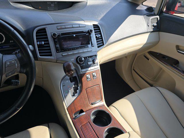 Photo of 2012 Barcelona Red Metallic Toyota Venza