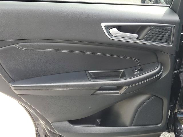 Photo of 2024 Agate Black Metal Ford Edge