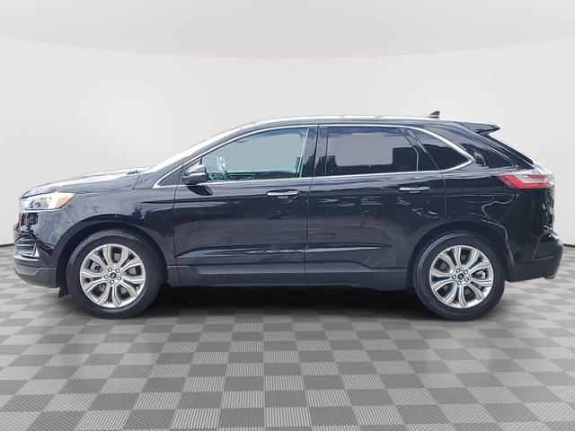Photo of 2024 Agate Black Metal Ford Edge