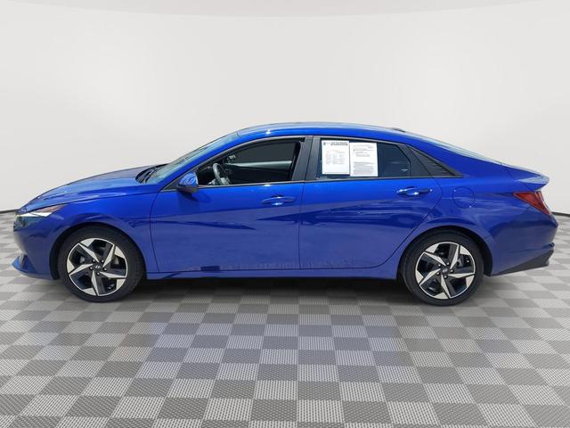 Photo of 2023 Intense Blue Hyundai ELANTRA