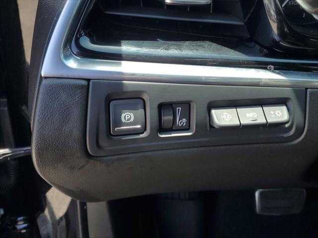 Photo of 2024 Stellar Black Metallic Cadillac XT6