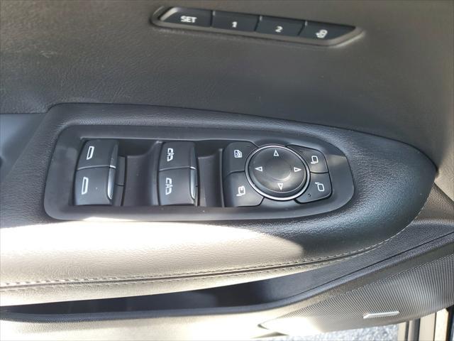 Photo of 2024 Stellar Black Metallic Cadillac XT6