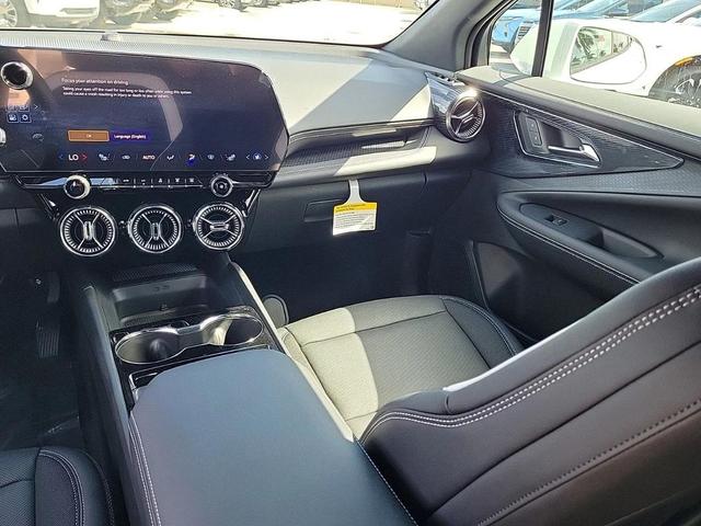 Photo of 2025 Summit White Chevrolet Blazer EV