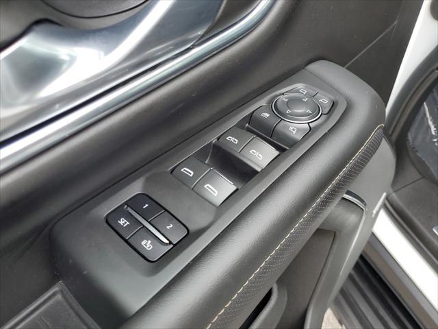 Photo of 2023 Summit White Chevrolet Suburban
