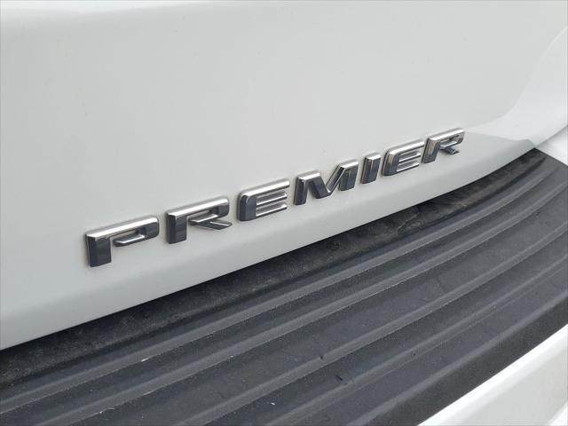 Photo of 2023 Summit White Chevrolet Suburban