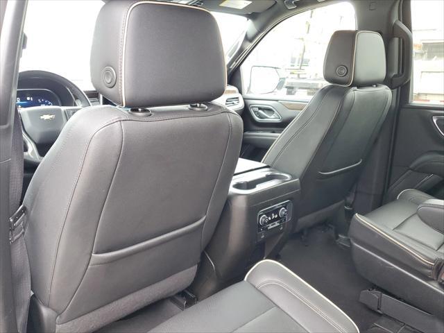 Photo of 2023 Summit White Chevrolet Suburban