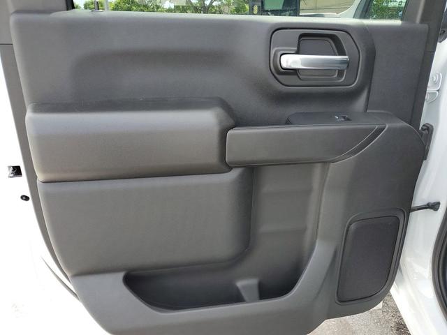 Photo of 2024 Summit White Chevrolet Silverado 3500