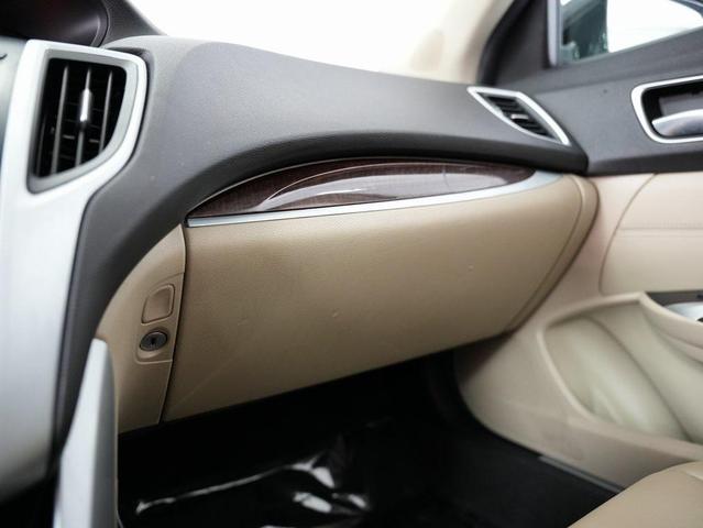 Photo of 2020 Platinum White Acura TLX